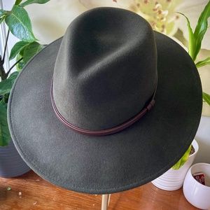 Wool-Felt Fedora, Olive, Size M/L